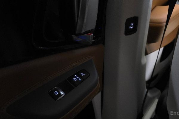 2025 Kia Carnival с пробегом 13 474 км