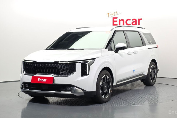 2026 Kia Carnival с пробегом 776 км