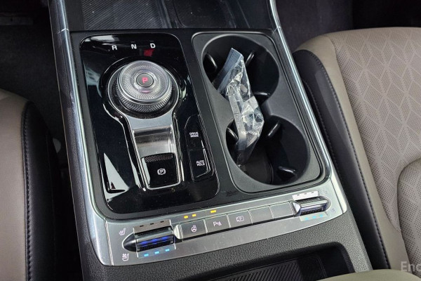 2024 Kia Carnival с пробегом 53 456 км