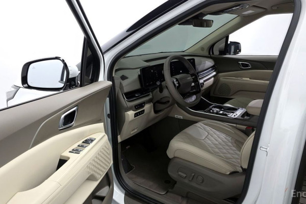 2026 Kia Carnival с пробегом 776 км