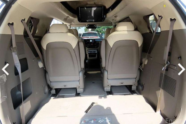 2024 Kia Carnival с пробегом 9 908 км