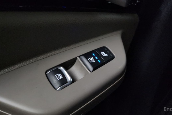 2024 Kia Carnival с пробегом 29 404 км