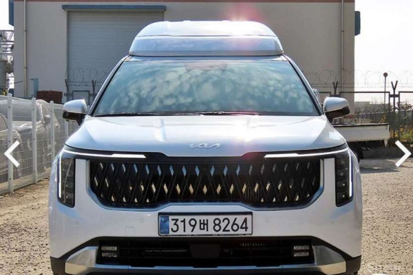 2024 Kia Carnival с пробегом 9 908 км