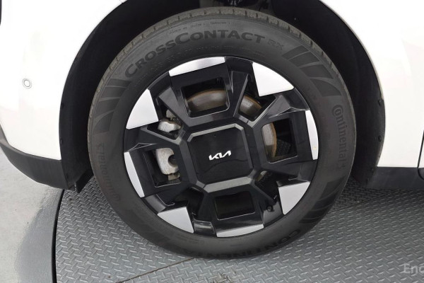 2024 Kia Carnival с пробегом 28 042 км