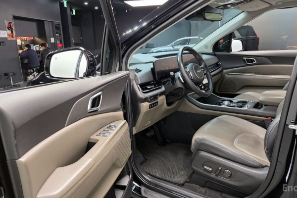 2024 Kia Carnival с пробегом 33 286 км