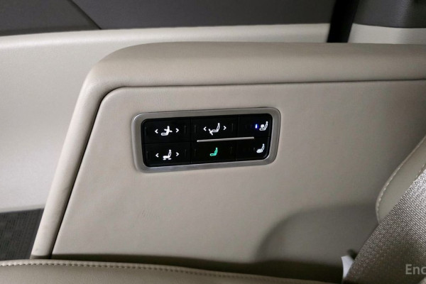 2026 Kia Carnival с пробегом 776 км