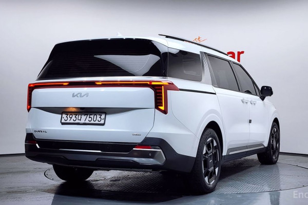 2024 Kia Carnival с пробегом 49 205 км