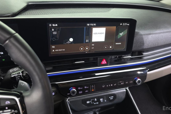 2024 Kia Carnival с пробегом 28 042 км