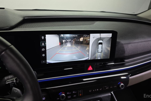 2024 Kia Carnival с пробегом 28 042 км