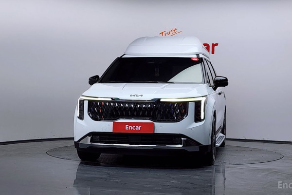 2025 Kia Carnival с пробегом 8 085 км