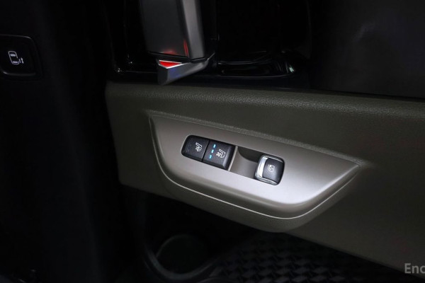 2024 Kia Carnival с пробегом 28 042 км