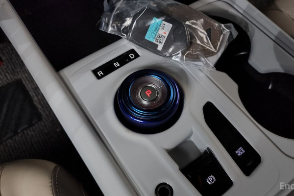 2025 Kia Carnival с пробегом 8 085 км