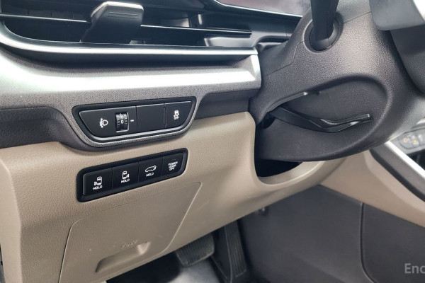 2024 Kia Carnival с пробегом 49 205 км