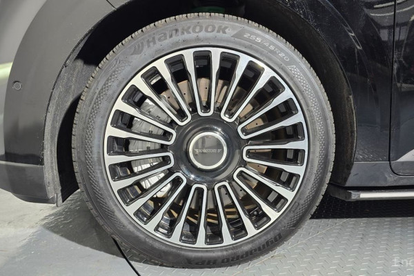 2025 Kia Carnival с пробегом 10 911 км