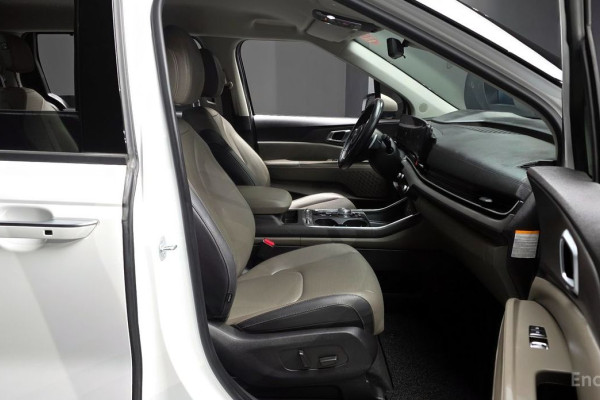 2024 Kia Carnival с пробегом 25 853 км