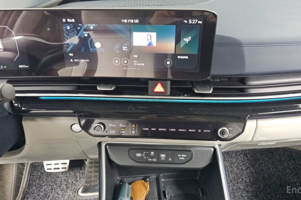 2024 Kia Carnival с пробегом 8 893 км