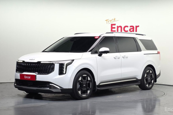 2025 Kia Carnival с пробегом 5 534 км