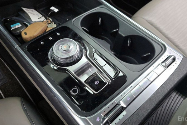 2024 Kia Carnival с пробегом 24 505 км