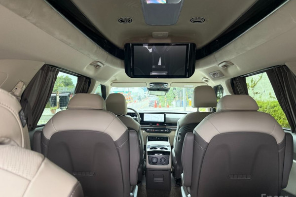 2024 Kia Carnival с пробегом 4 000 км