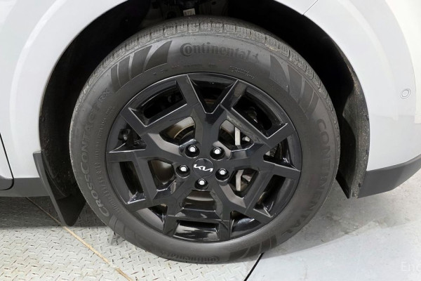 2024 Kia Carnival с пробегом 26 996 км