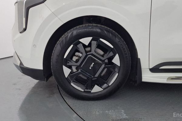 2024 Kia Carnival с пробегом 16 026 км