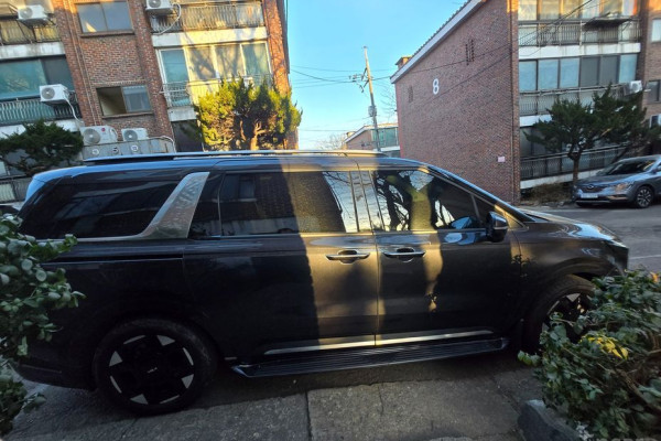 2024 Kia Carnival с пробегом 14 790 км