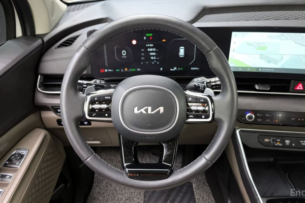 2024 Kia Carnival с пробегом 63 810 км