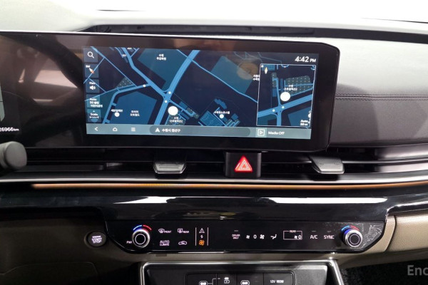 2024 Kia Carnival с пробегом 26 996 км