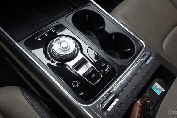 2024 Kia Carnival с пробегом 78 030 км