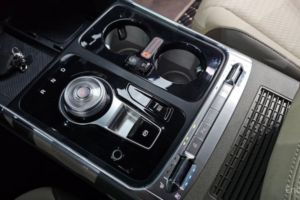 2024 Kia Carnival с пробегом 36 348 км