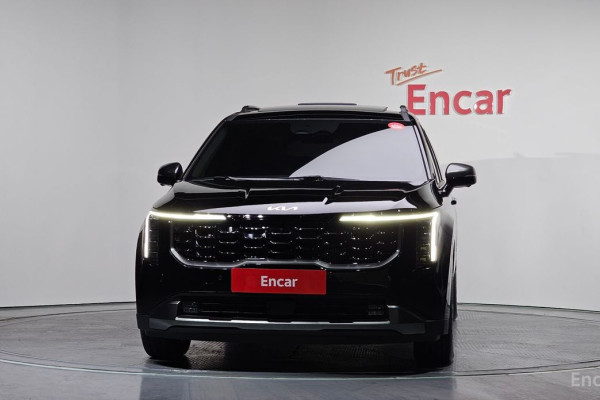 2025 Kia Carnival с пробегом 10 452 км