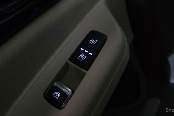 2024 Kia Carnival с пробегом 32 696 км