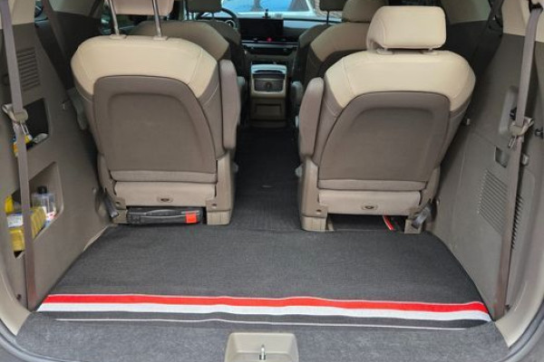 2024 Kia Carnival с пробегом 14 790 км