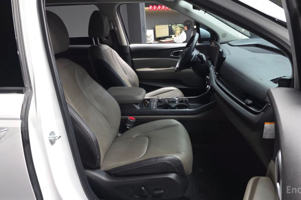 2024 Kia Carnival с пробегом 78 030 км