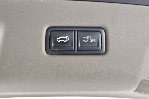 2025 Kia Carnival с пробегом 30 532 км