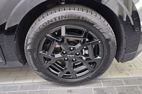 2025 Kia Carnival с пробегом 10 452 км