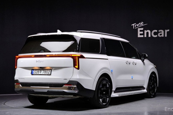 2024 Kia Carnival с пробегом 69 137 км