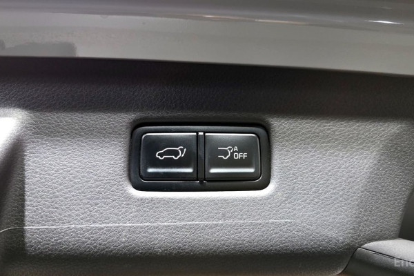 2024 Kia Carnival с пробегом 26 996 км