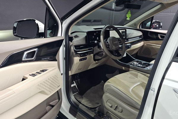 2024 Kia Carnival с пробегом 36 348 км