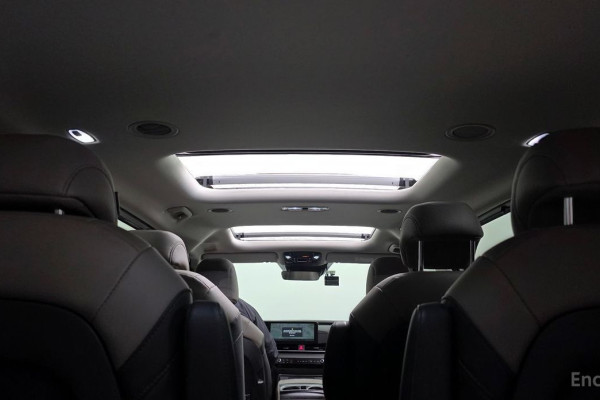 2024 Kia Carnival с пробегом 63 810 км