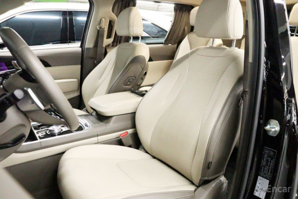 2024 Kia Carnival с пробегом 33 608 км