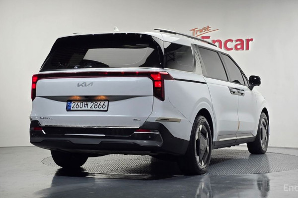 2024 Kia Carnival с пробегом 94 719 км