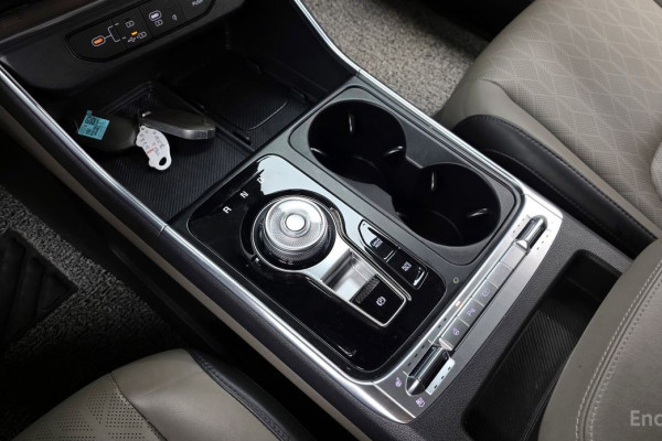 2024 Kia Carnival с пробегом 69 137 км