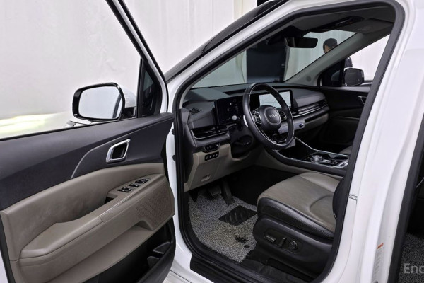 2024 Kia Carnival с пробегом 69 137 км