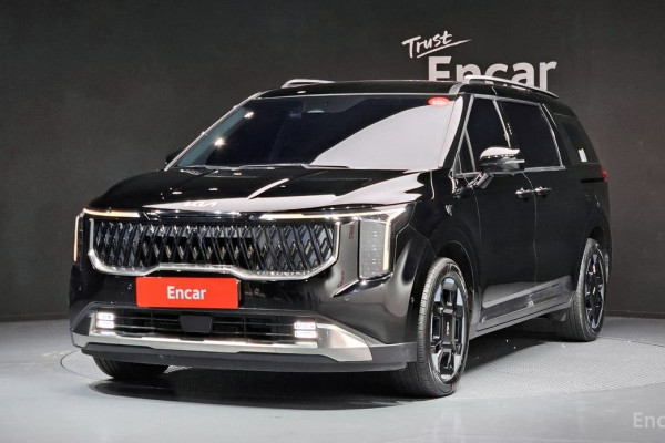 2024 Kia Carnival с пробегом 31 539 км