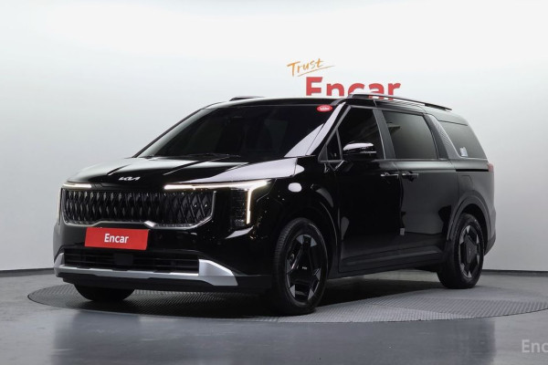 2023 Kia Carnival с пробегом 56 639 км