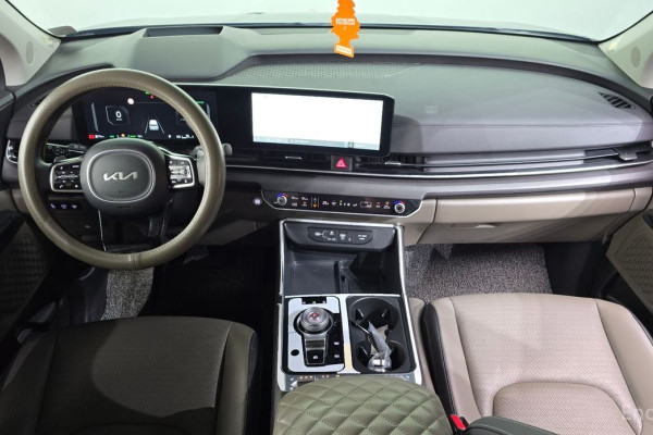 2024 Kia Carnival с пробегом 20 898 км