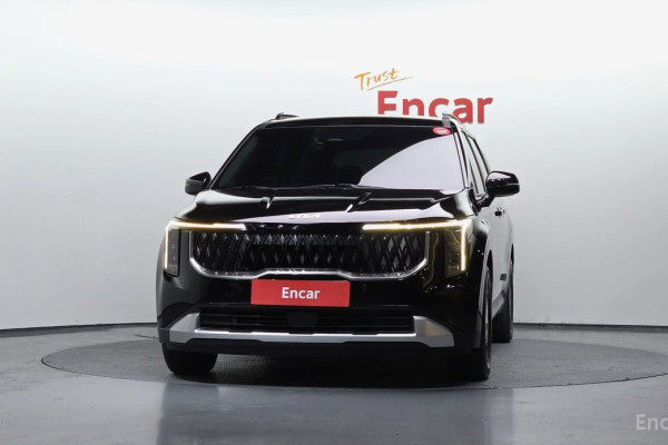 2023 Kia Carnival с пробегом 56 639 км