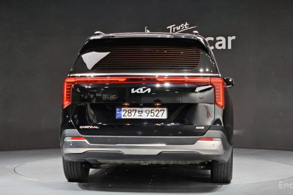 2024 Kia Carnival с пробегом 31 539 км
