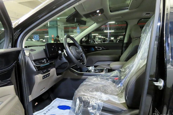 2024 Kia Carnival с пробегом 85 355 км